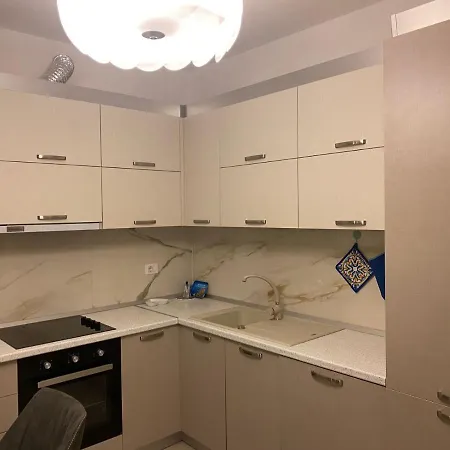 Flaens * Vlorë